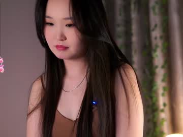 girl Singles & Couples Sex Cam with keeleykieley