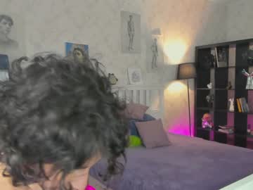girl Singles & Couples Sex Cam with station_lovers