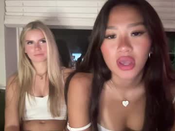 girl Singles & Couples Sex Cam with hibiancas