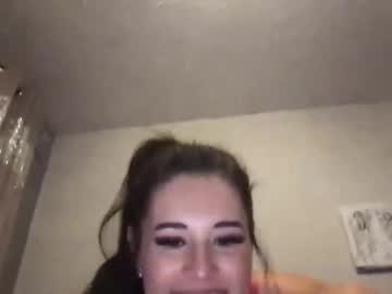girl Singles & Couples Sex Cam with sophiabellaxx
