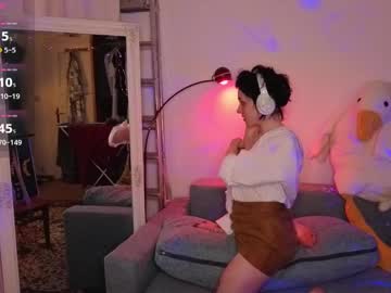 girl Singles & Couples Sex Cam with evaelfiej69