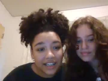 girl Singles & Couples Sex Cam with cookiesncreme888