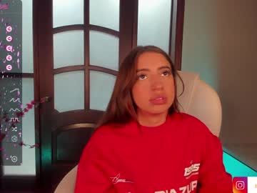 girl Singles & Couples Sex Cam with merida_taylor_