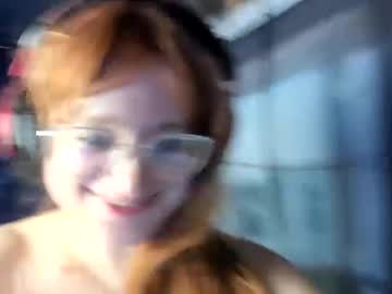 girl Singles & Couples Sex Cam with batstarial