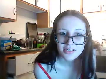 girl Singles & Couples Sex Cam with princess_sapphirexx