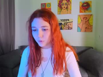 girl Singles & Couples Sex Cam with edelweiss_xx