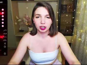 girl Singles & Couples Sex Cam with kindhazelhere_