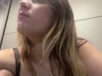 girl Singles & Couples Sex Cam with faseremx
