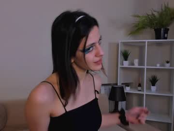 girl Singles & Couples Sex Cam with malika_beauty