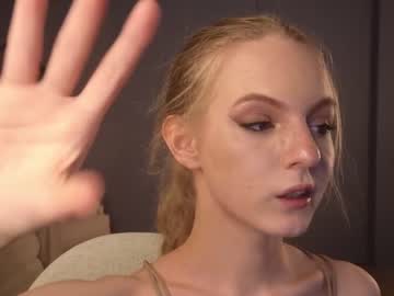 girl Singles & Couples Sex Cam with darlenebones