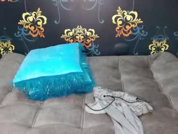 couple Singles & Couples Sex Cam with skinnyx_cute18