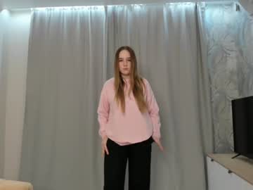 girl Singles & Couples Sex Cam with florenceeverist