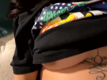 girl Singles & Couples Sex Cam with anasur69