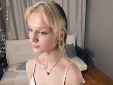 girl Singles & Couples Sex Cam with elen_helen
