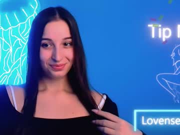 girl Singles & Couples Sex Cam with sheryl_sweet