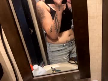 couple Singles & Couples Sex Cam with throat_goat941