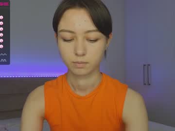 girl Singles & Couples Sex Cam with dora_mur