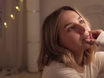 girl Singles & Couples Sex Cam with aurmur
