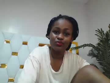 girl Singles & Couples Sex Cam with embermalkia_101