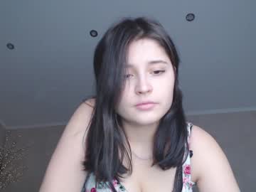girl Singles & Couples Sex Cam with litttle_baby