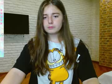 girl Singles & Couples Sex Cam with reilbella