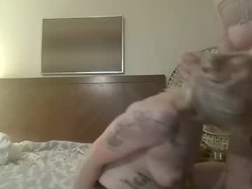 couple Singles & Couples Sex Cam with uraddicktid2rcum