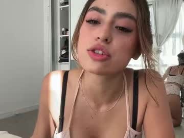 girl
        sararamirezzxx cam image #256296