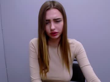 girl Singles & Couples Sex Cam with angelangelina_