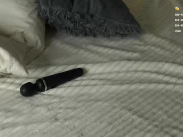 girl Singles & Couples Sex Cam with lunnadew