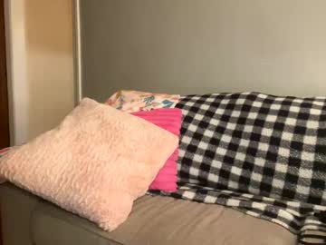 girl Singles & Couples Sex Cam with addybakes