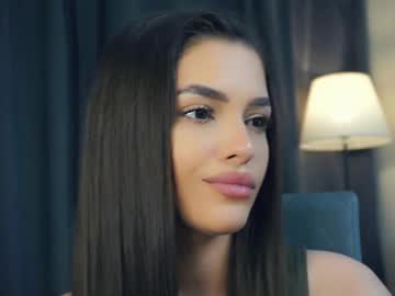 girl Singles & Couples Sex Cam with zarabeamer